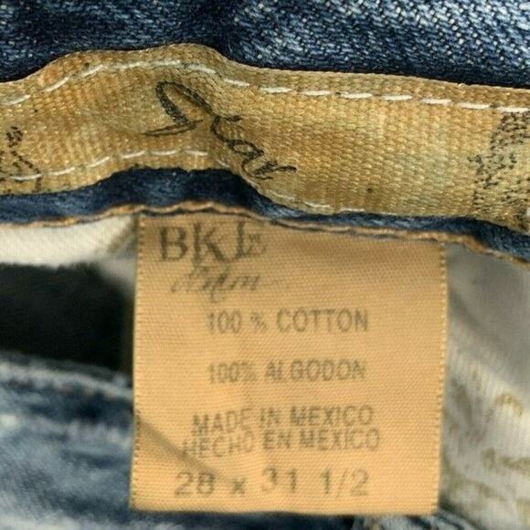 BKE Star Jeans Womens Size 28/6 Bootcut Flare Bottom Pockets Whiskers Denim - Picture 11 of 11